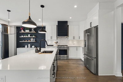 368 Hepatica Way • Ottawa, ON photo 4