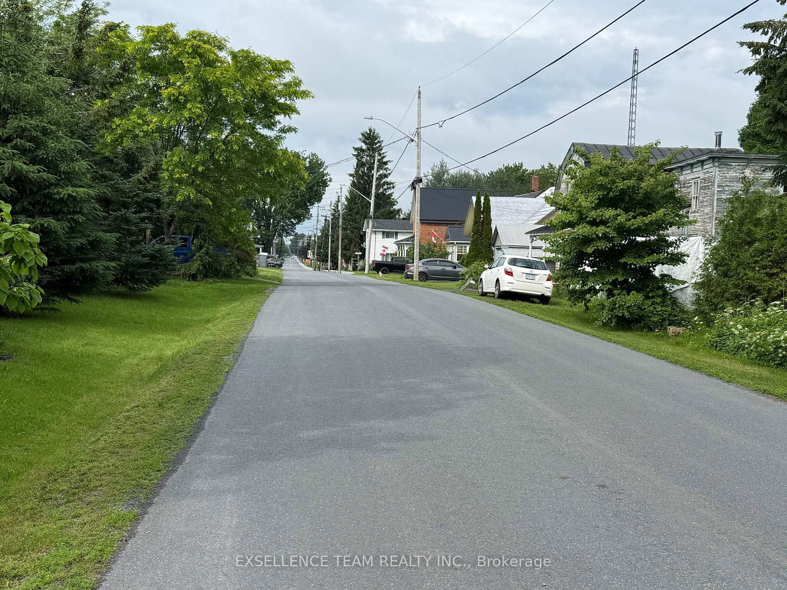 23 Mechanic Street E • North Glengarry, ON photo 9