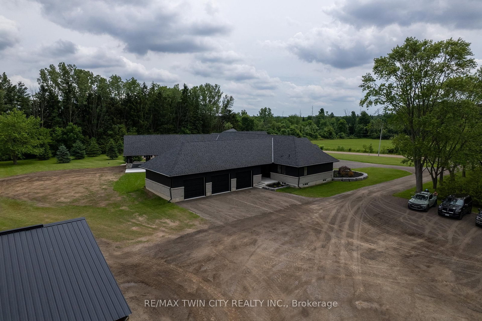 88 ETONIA Road • Brant, ON photo 15