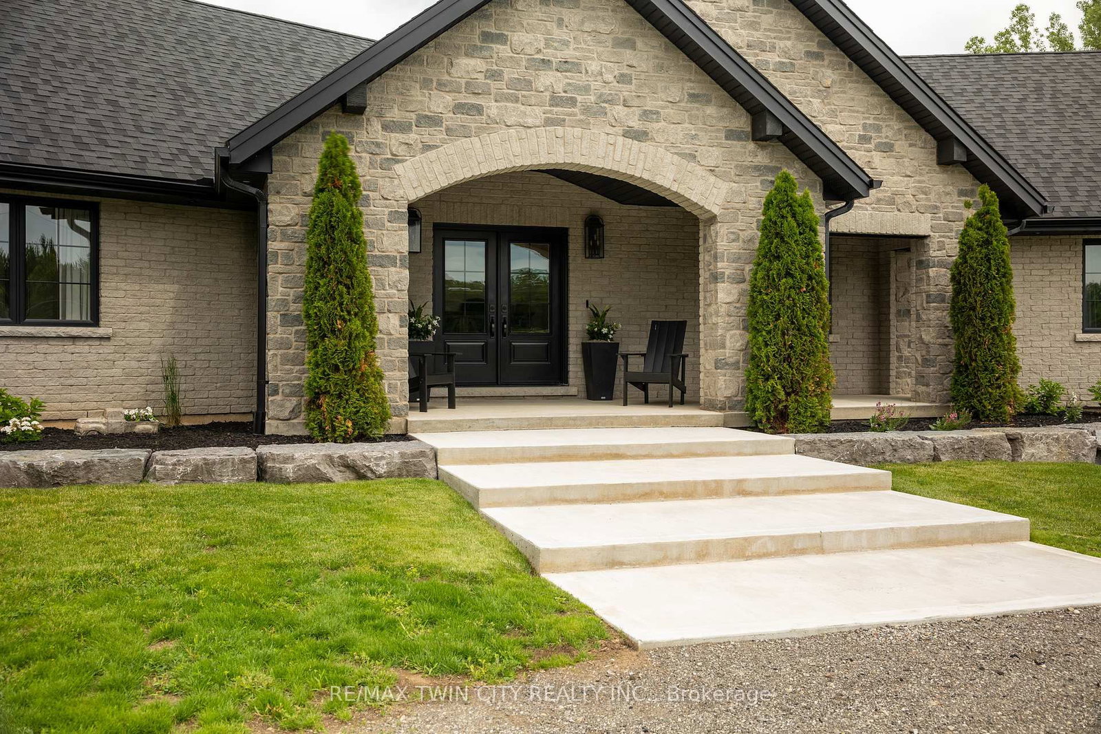 88 ETONIA Road • Brant, ON photo 16