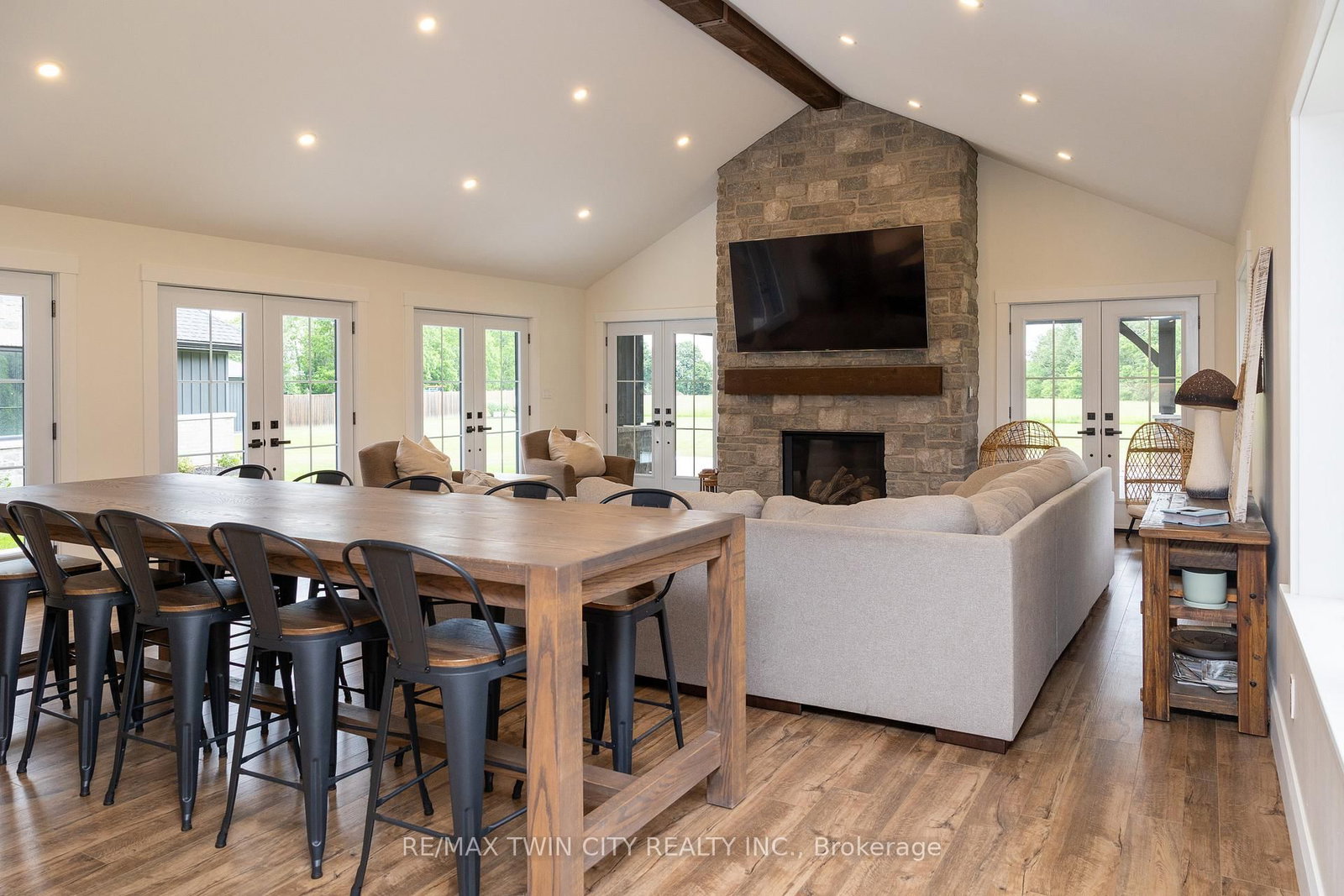88 ETONIA Road • Brant, ON photo 24