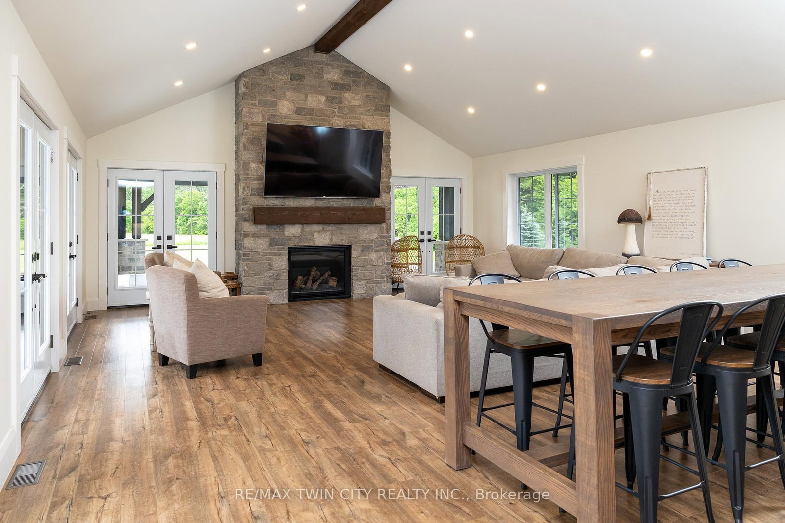 88 ETONIA Road • Brant, ON photo 25