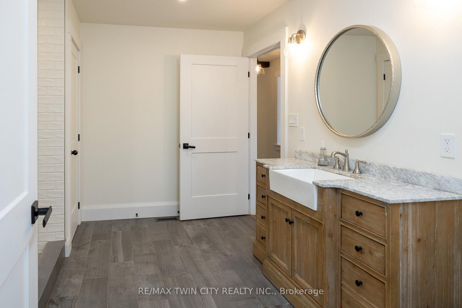 88 ETONIA Road • Brant, ON photo 36
