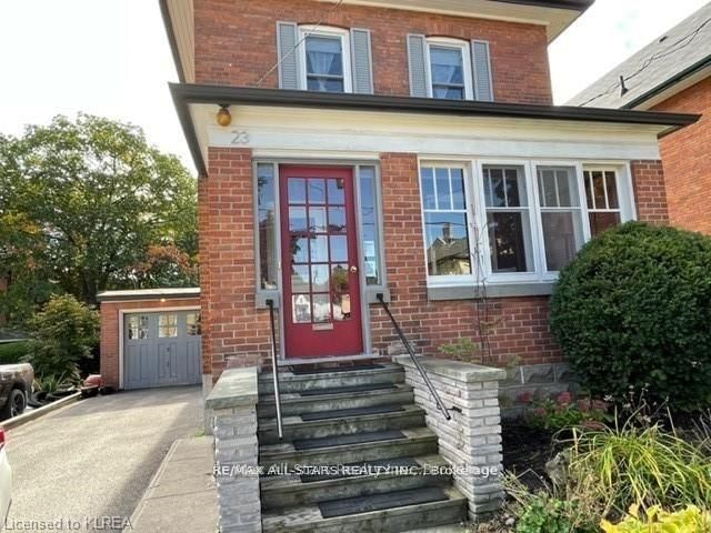23 Francis Street