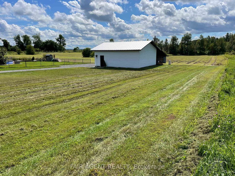 2130 Du Golf Rd photo 4