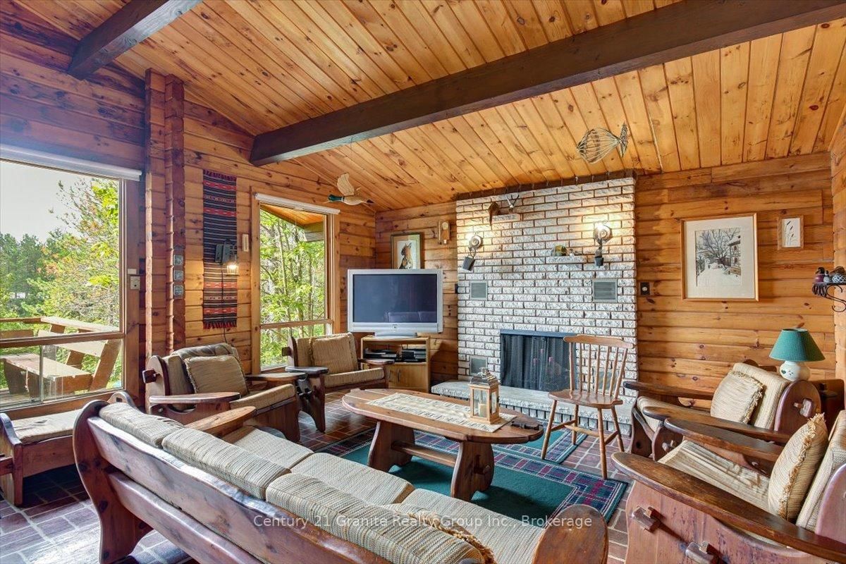 24224 62 Highway • Coe Hill, ON photo 6