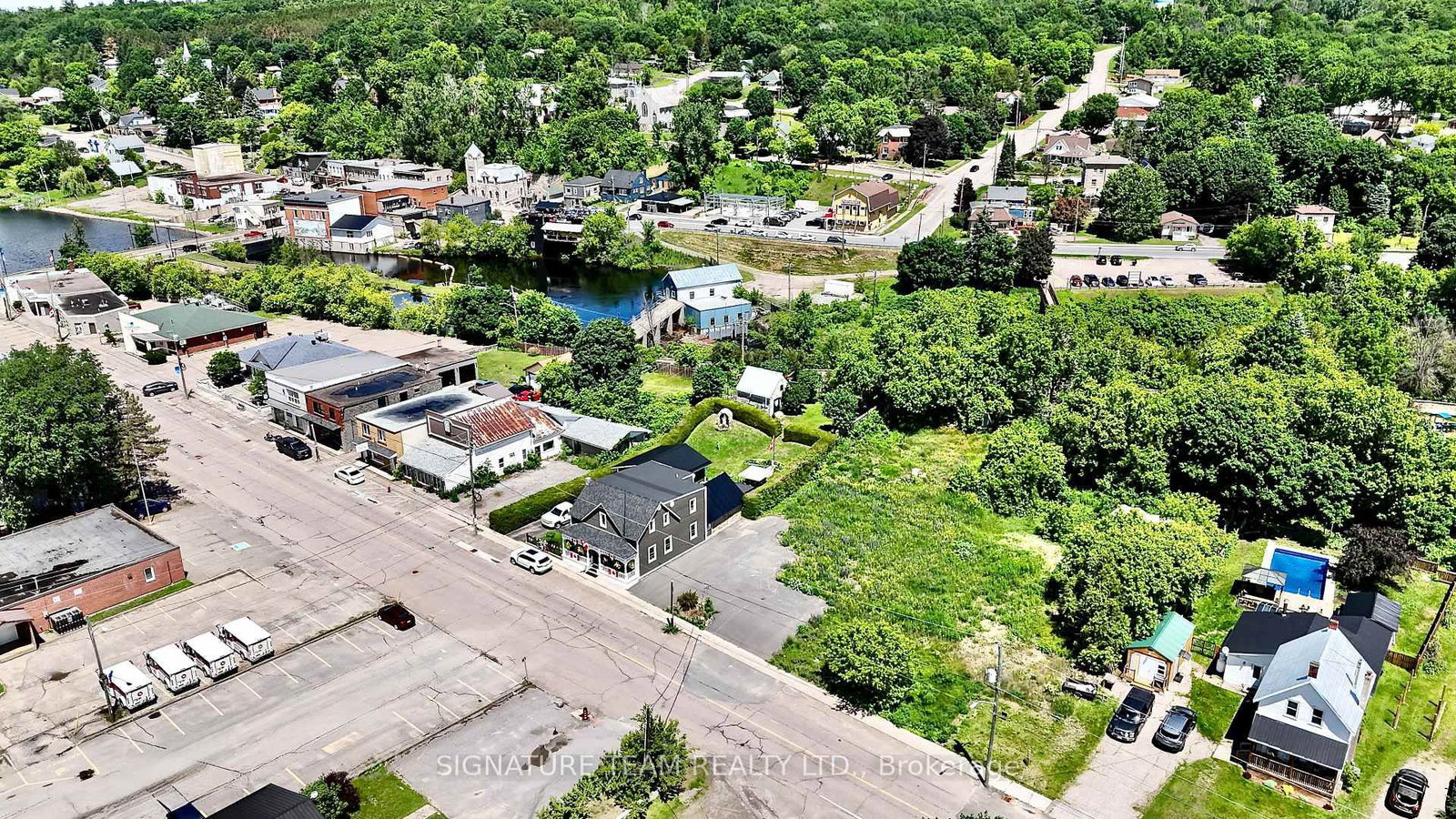203 John Street • Eganville, ON photo 3