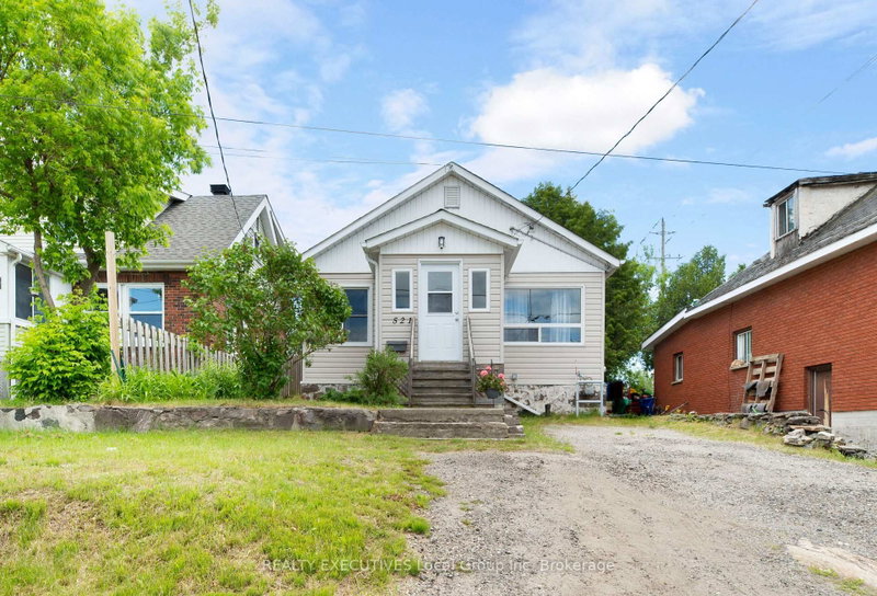 home for sale on 521 METCALFE Street