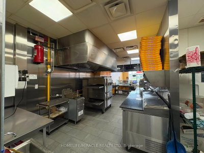 Unit 5 — 383 Arthur Street — photo 6