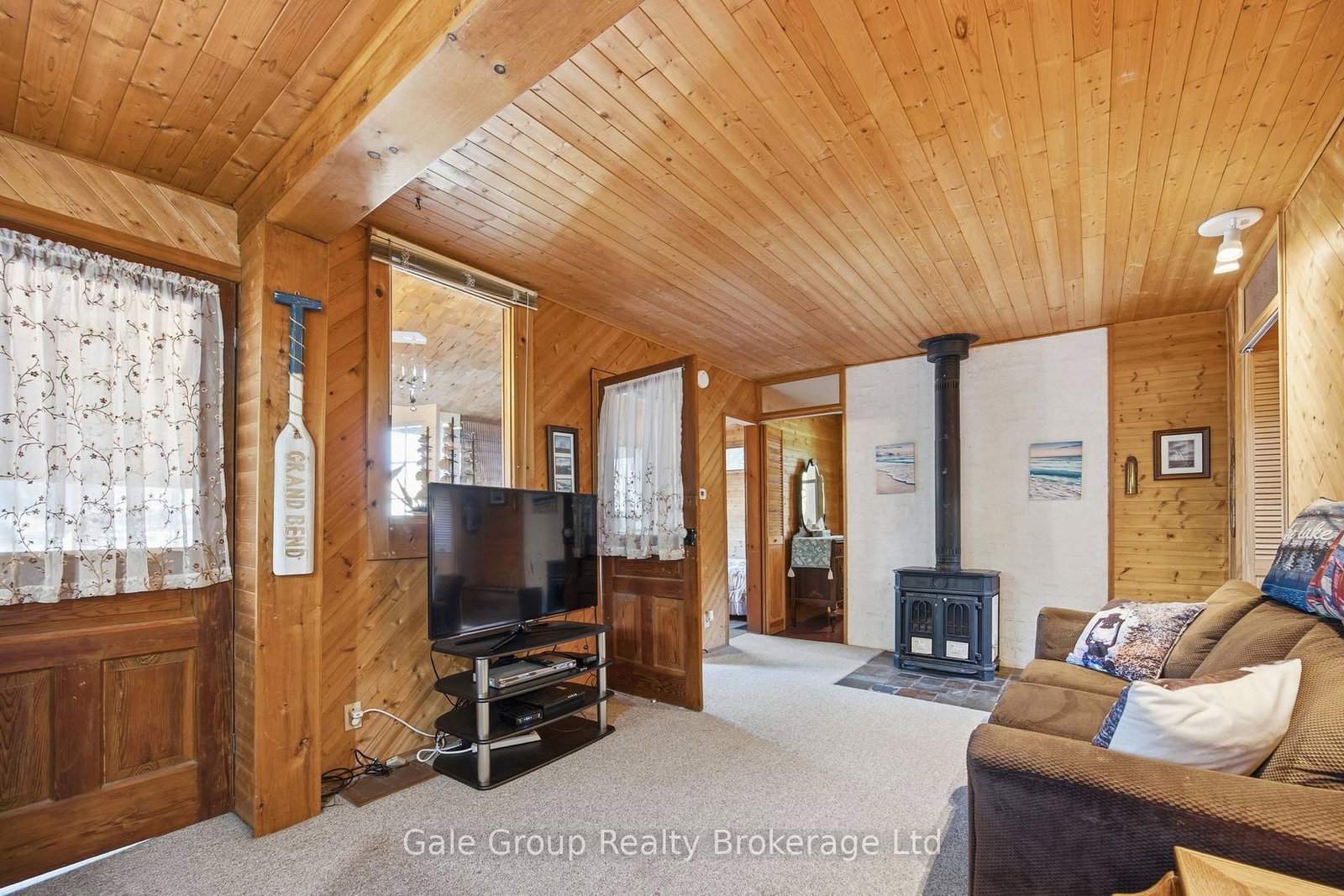 26 Woodward Avenue • Lambton Shores, ON photo 15