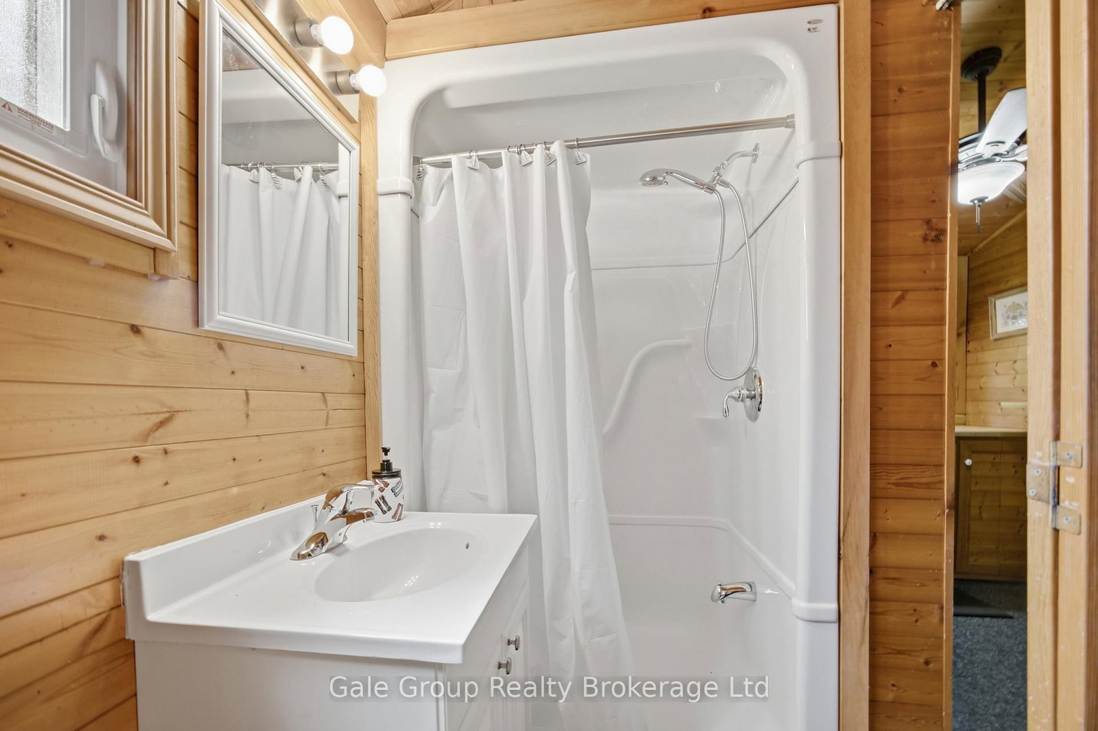 26 Woodward Avenue • Lambton Shores, ON photo 21