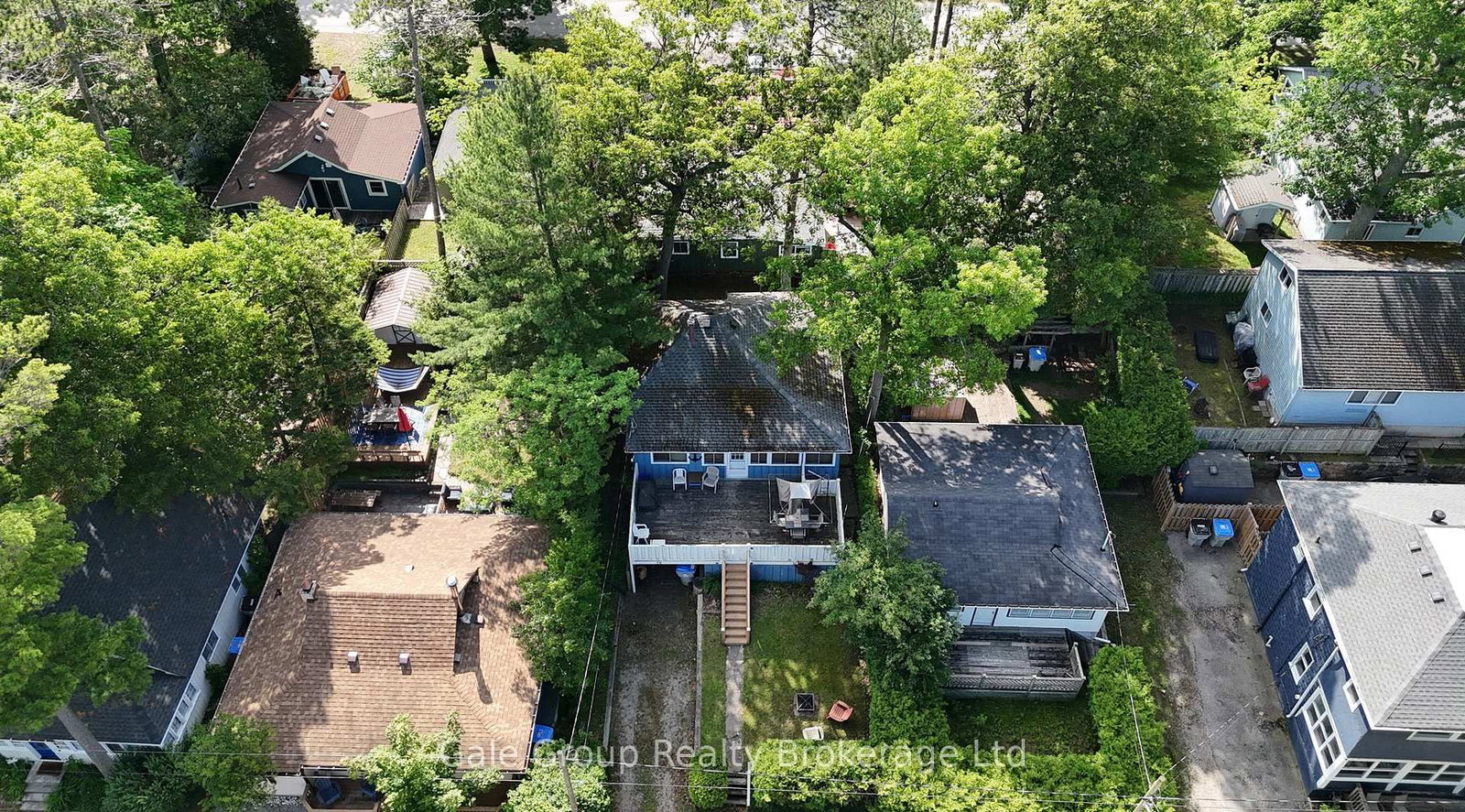 26 Woodward Avenue • Lambton Shores, ON photo 4