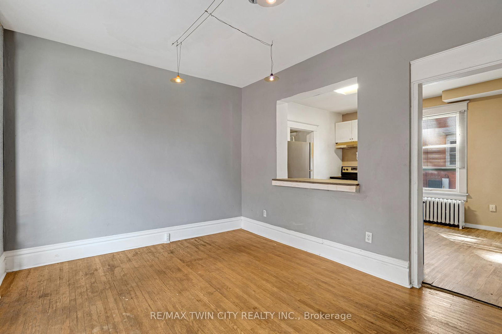 91 Charles Street E • Kitchener, ON photo 12