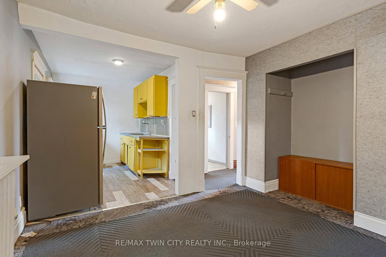 91 Charles Street E • Kitchener, ON photo 22