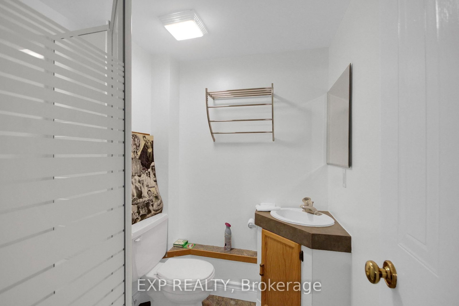 40 Huntview Private • #20 • Ottawa, ON photo 19