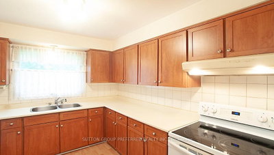 4 Ranchwood Crescent • London North, ON photo 6