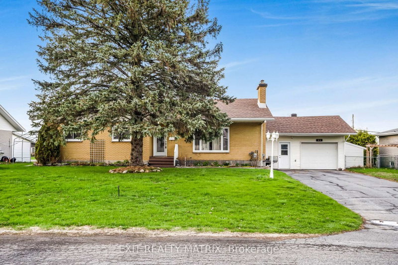 21 Frost Avenue