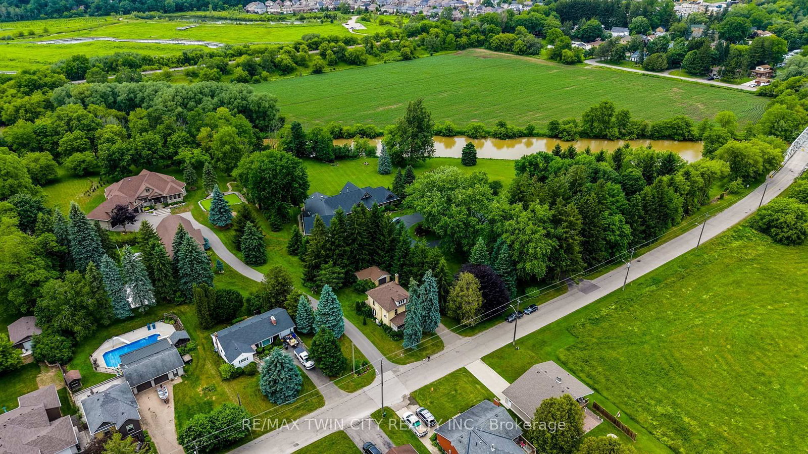 140 Shade Street • Wilmot, ON photo 39