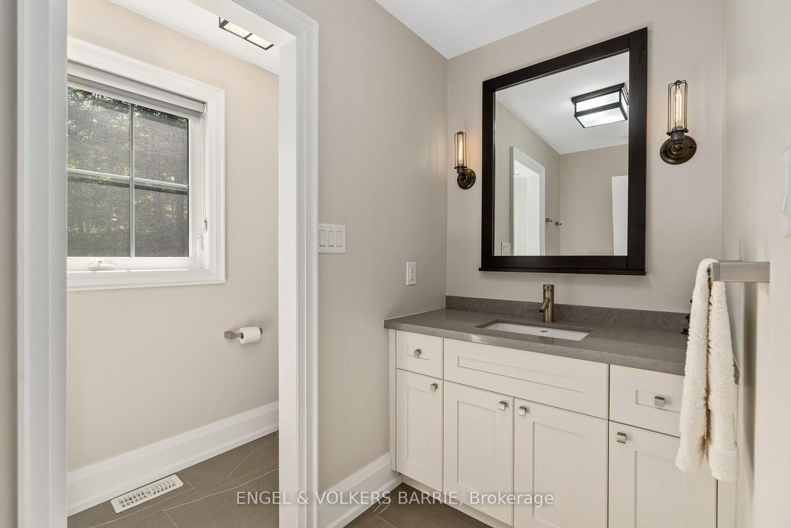 1043 Fortunes Trail • Algonquin Highlands, ON photo 21