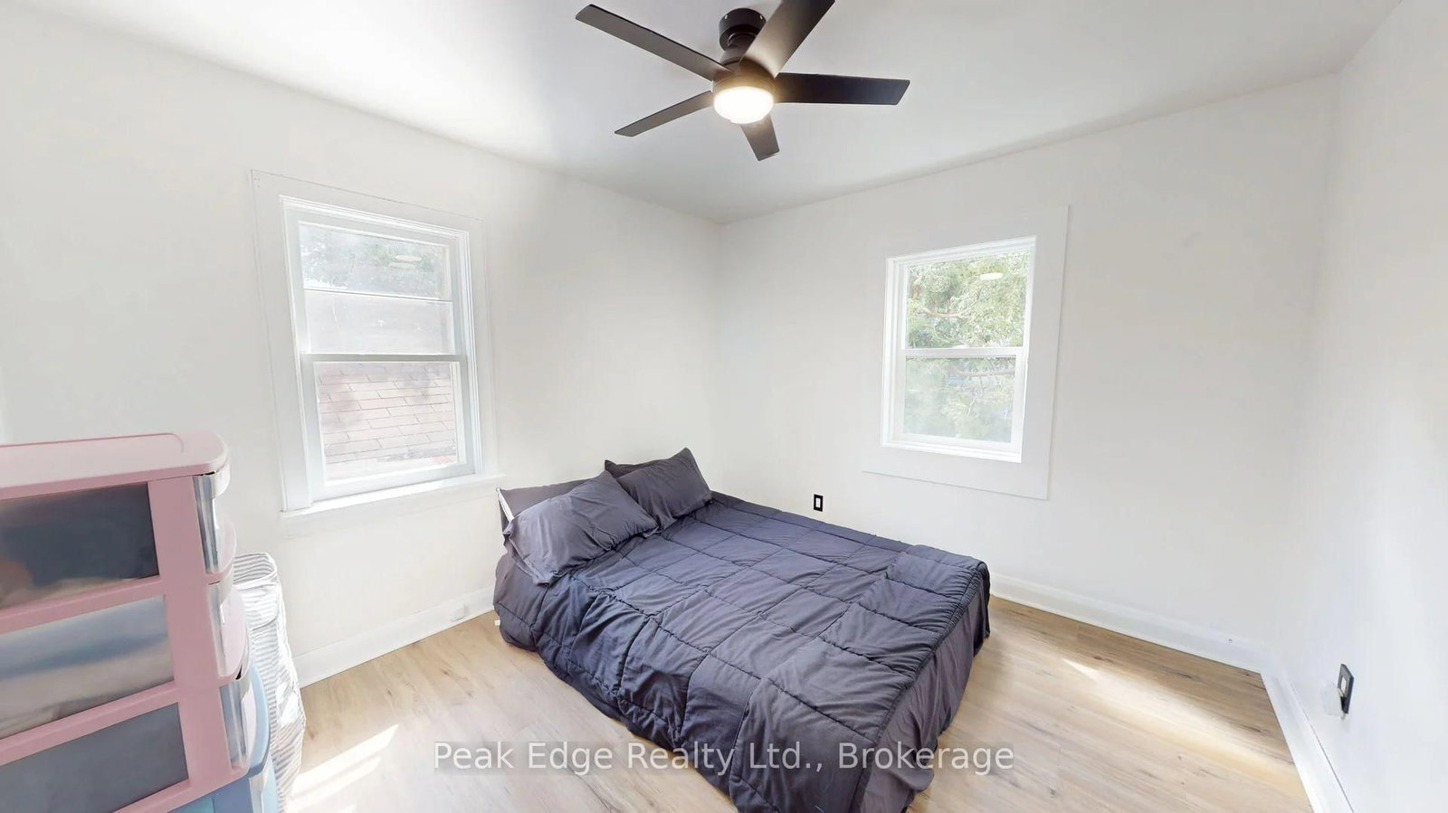 281 6th Street • Hanover, ON photo 13