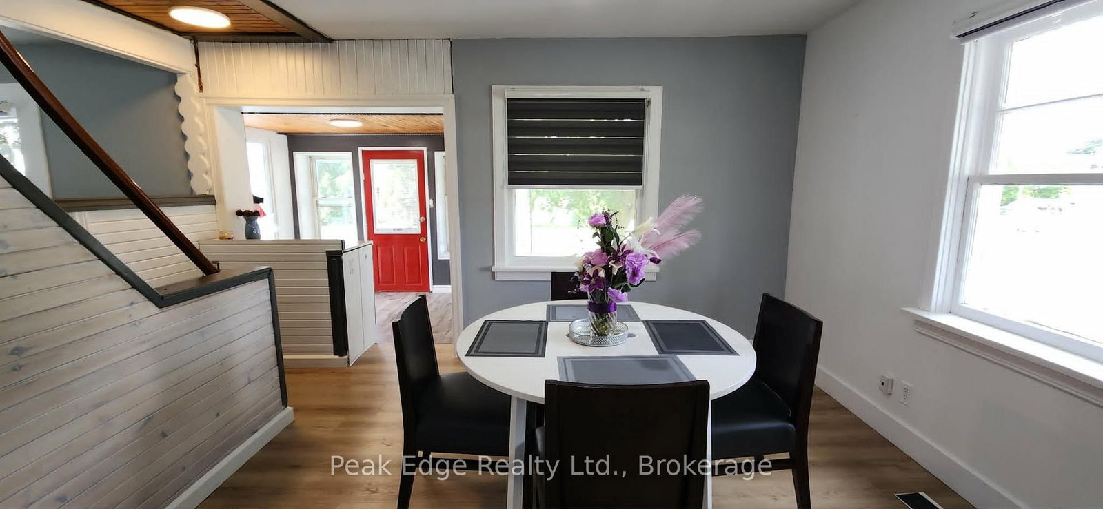 281 6th Street • Hanover, ON photo 8