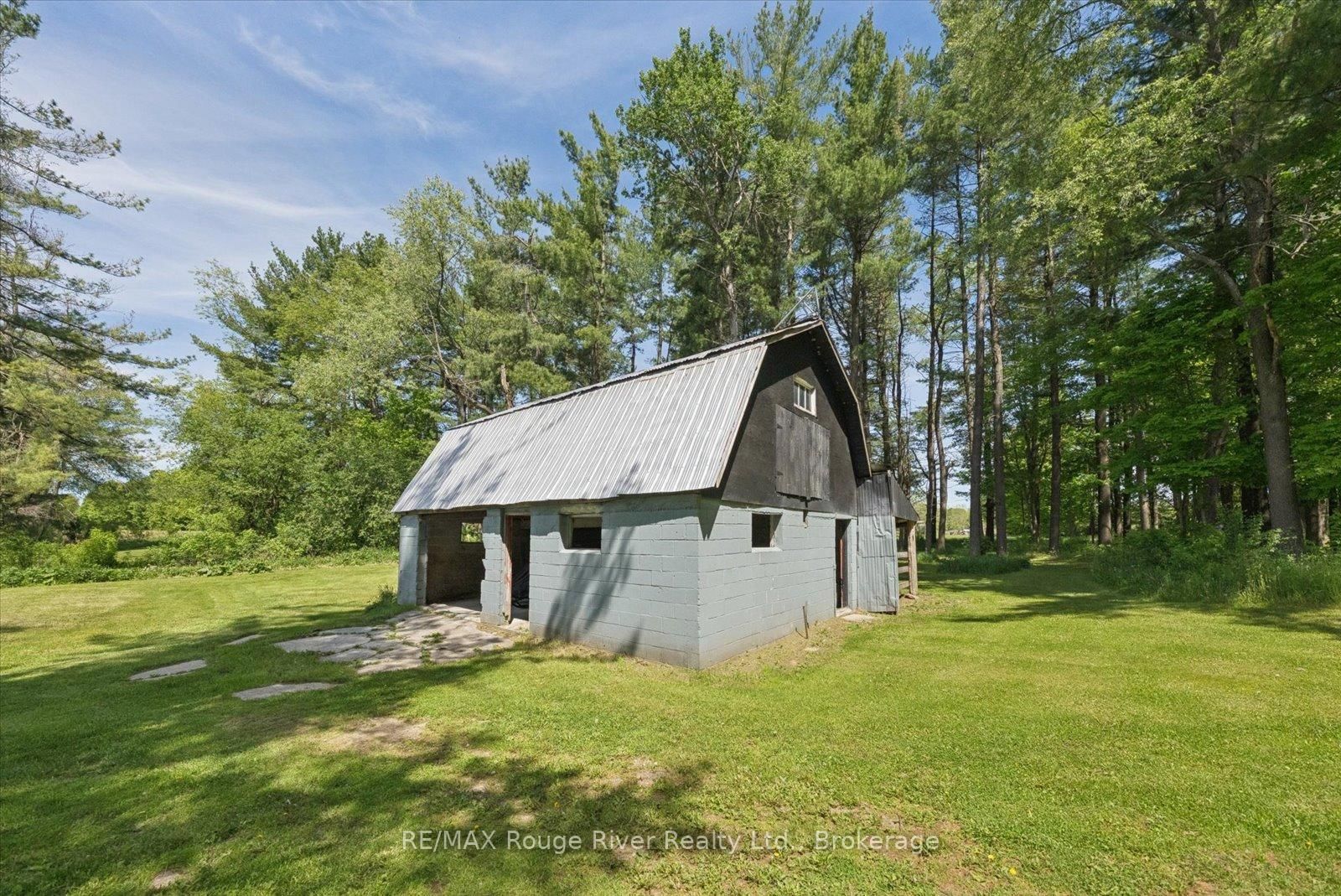1004 Telecom Road • Kawartha Lakes, ON photo 36
