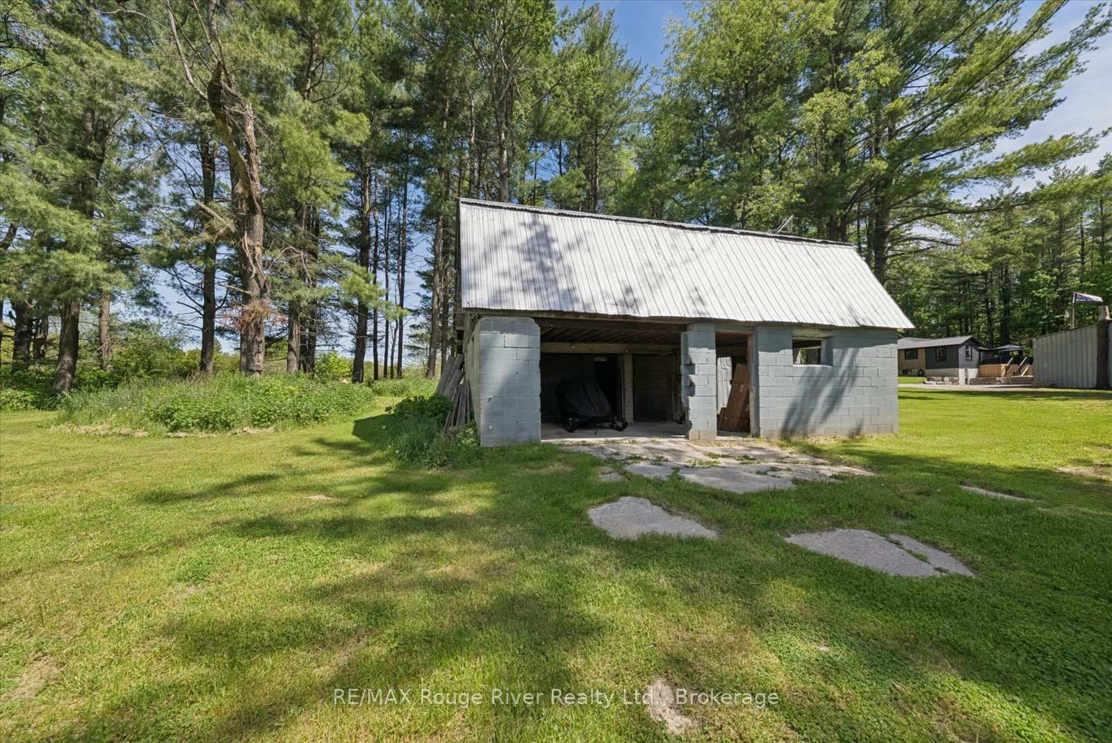 1004 Telecom Road • Kawartha Lakes, ON photo 37