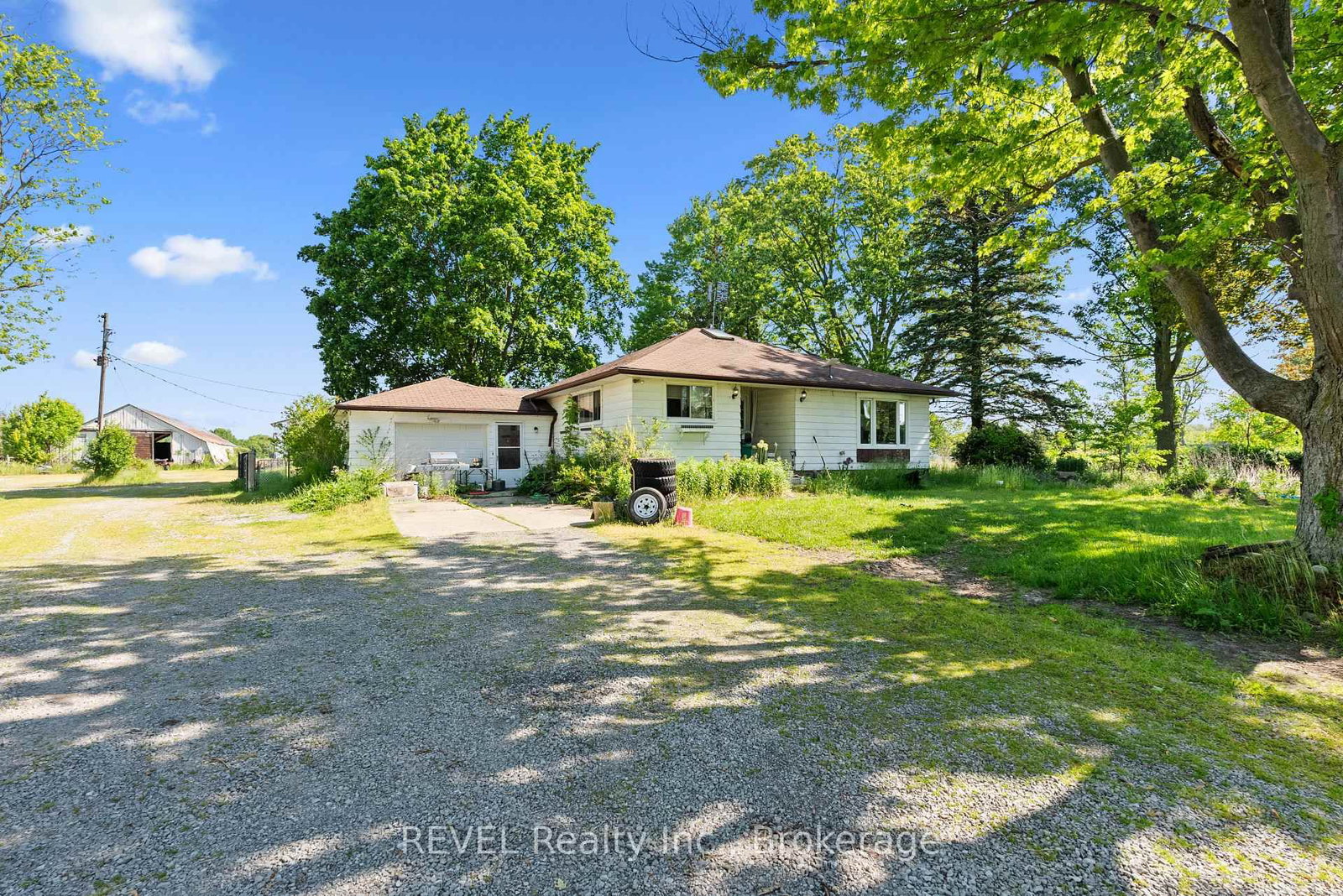 43758 Highway #3 (Forks Rd) Highway • Wainfleet, ON photo 2