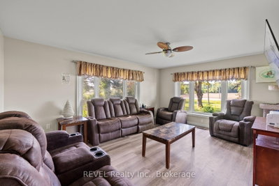 43758 Highway #3 (Forks Rd) Highway • Wainfleet, ON photo 5