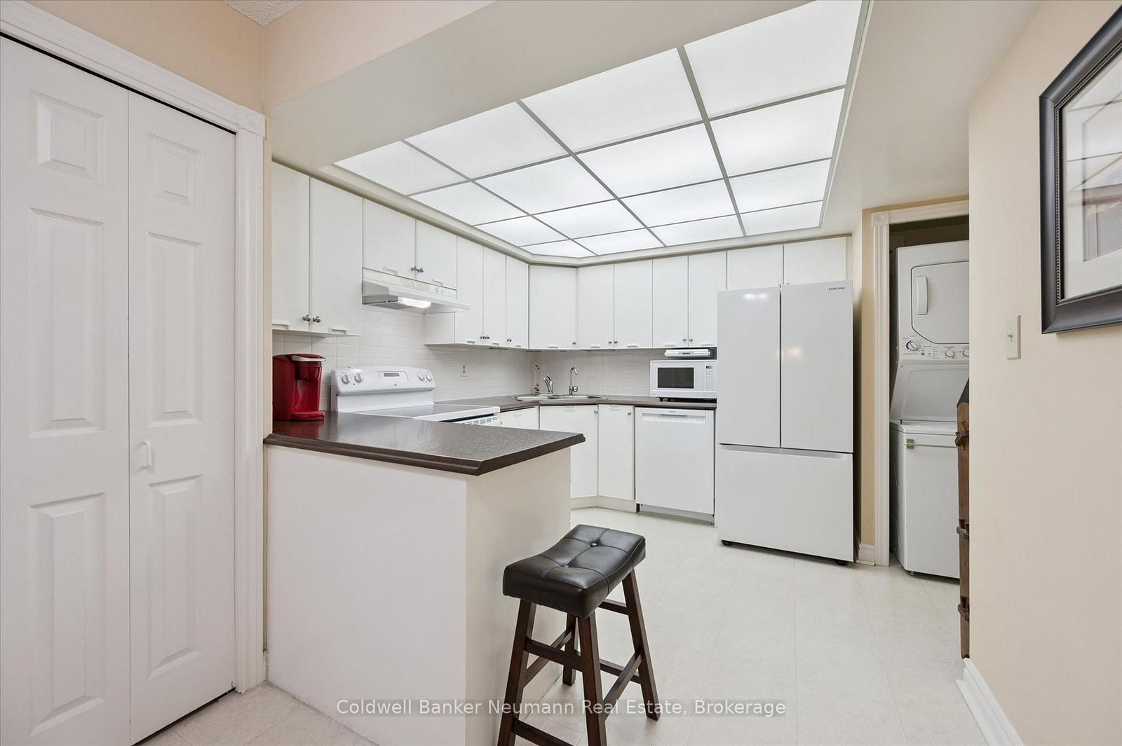 237 King Street W • #1106 • Cambridge, ON photo 17