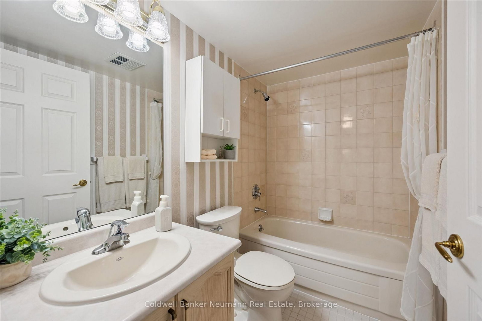 237 King Street W • #1106 • Cambridge, ON photo 31