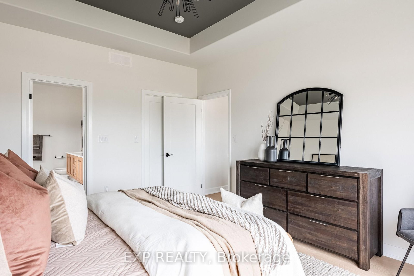 26 Harvest Drive • Niagara-on-the-Lake, ON photo 22