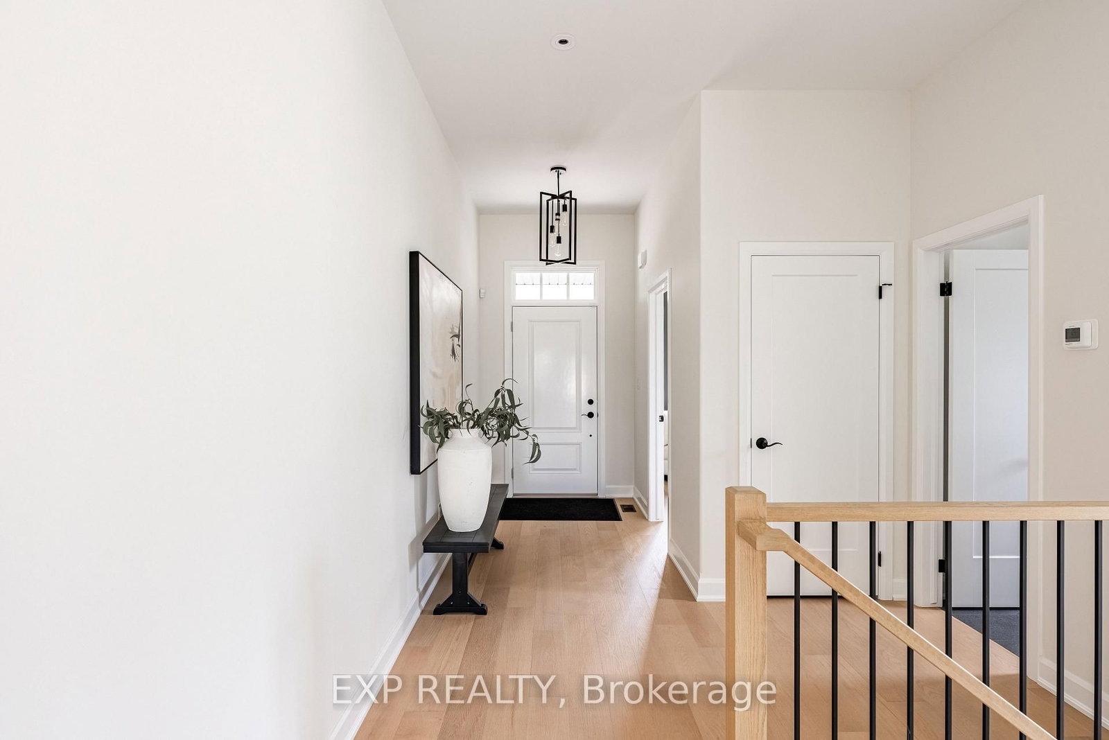 26 Harvest Drive • Niagara-on-the-Lake, ON photo 4