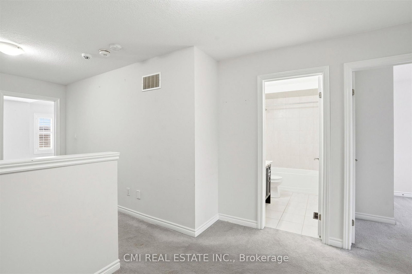 93 Penny Lane • Hamilton, ON photo 30