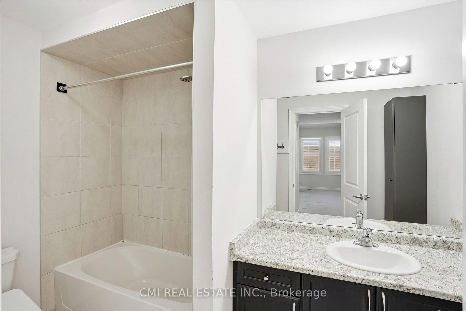 93 Penny Lane • Hamilton, ON photo 31