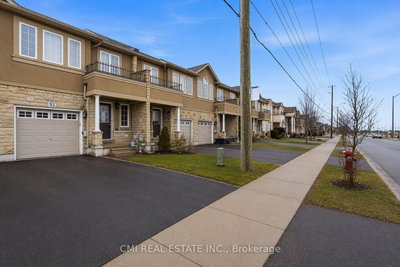93 Penny Lane • Hamilton, ON photo 4