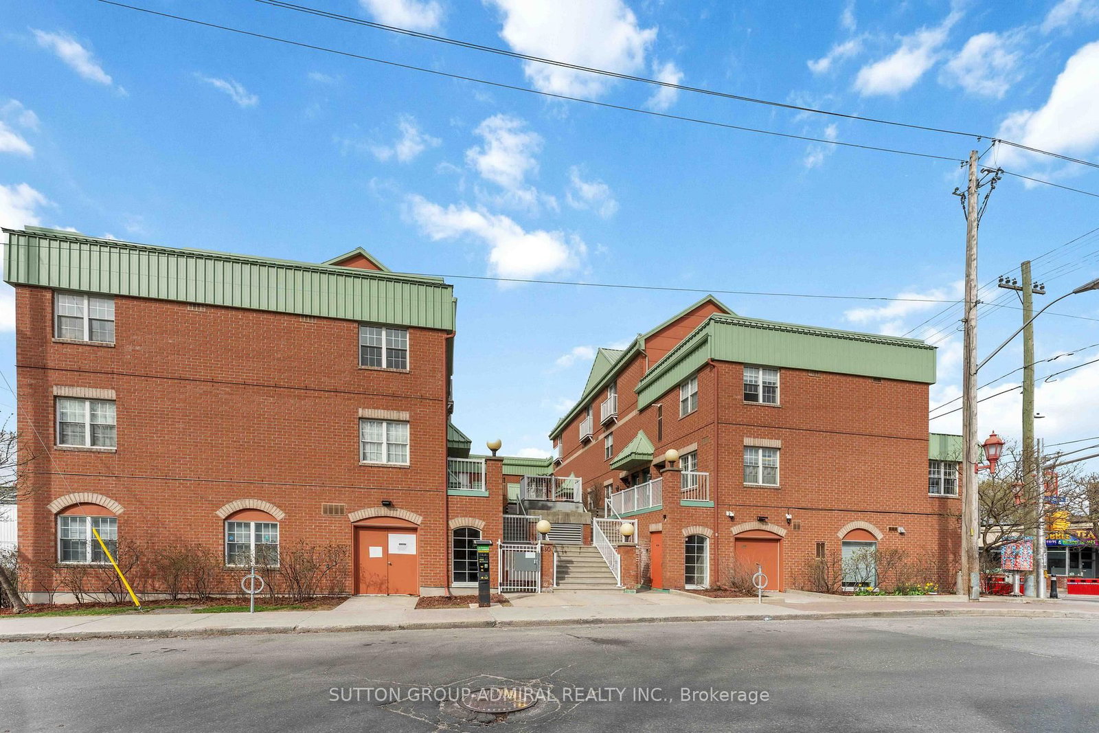 130 ROCHESTER Street • #9 • Ottawa, ON photo 2