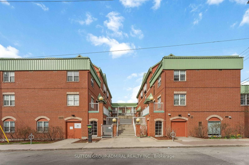 9 - 130 ROCHESTER Street