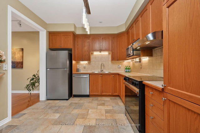 102 Windance Crescent