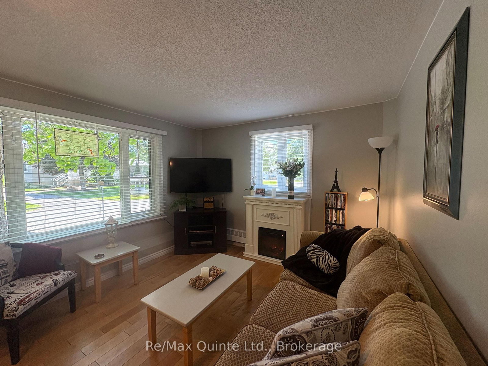 14 Bay Avenue • Prince Edward County, ON photo 12