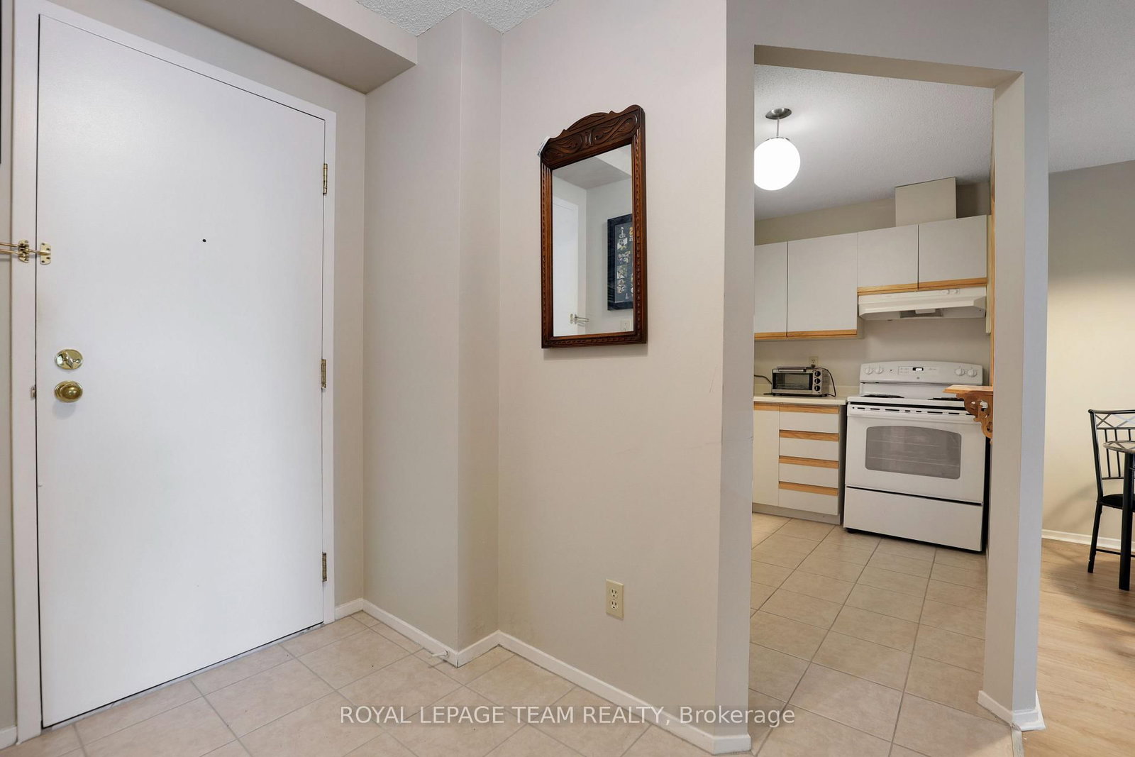 110 Forward Avenue • #904 • Ottawa, ON photo 12