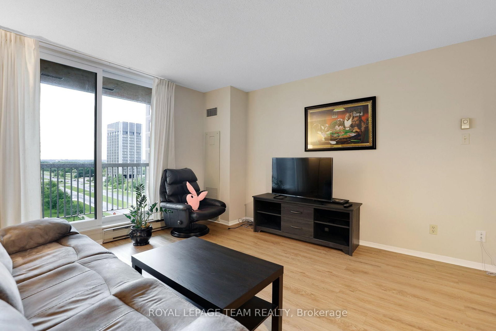 110 Forward Avenue • #904 • Ottawa, ON photo 24