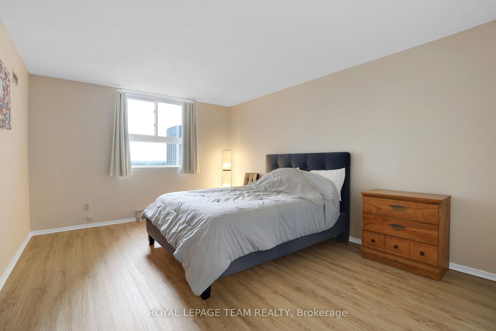 110 Forward Avenue • #904 • Ottawa, ON photo 26