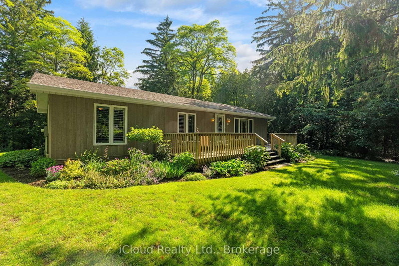 20 Mactavesh Crescent