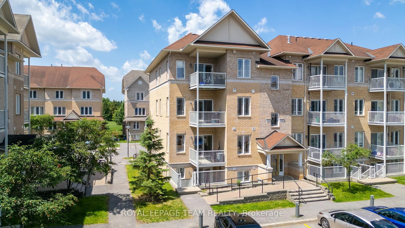 236 Paseo Private • #2 • Ottawa, ON photo 8