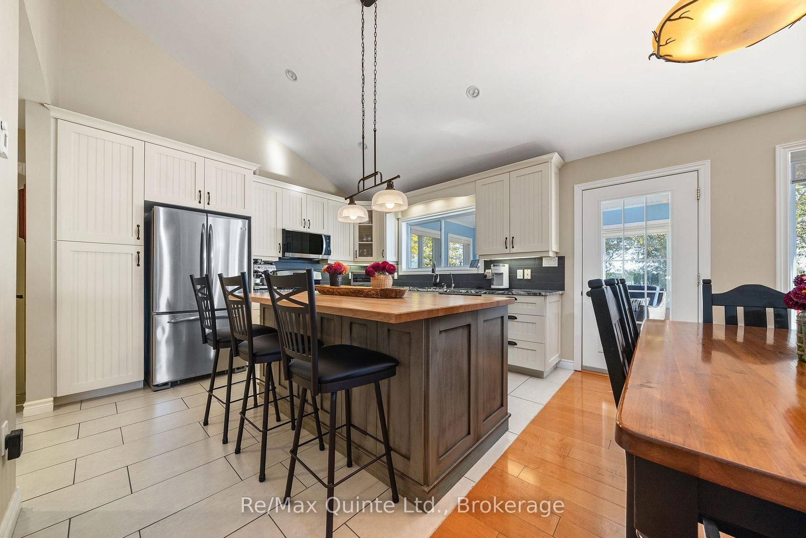 524 Island Road • Prince Edward County, ON photo 13