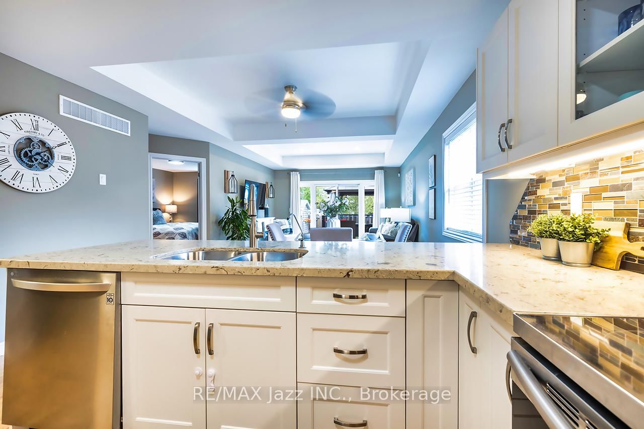 706 Ontario Street • Cobourg, ON photo 10