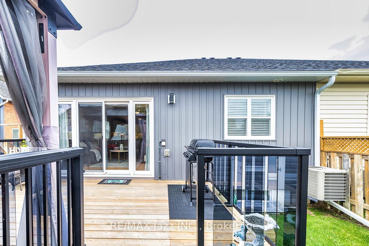 706 Ontario Street • Cobourg, ON photo 33