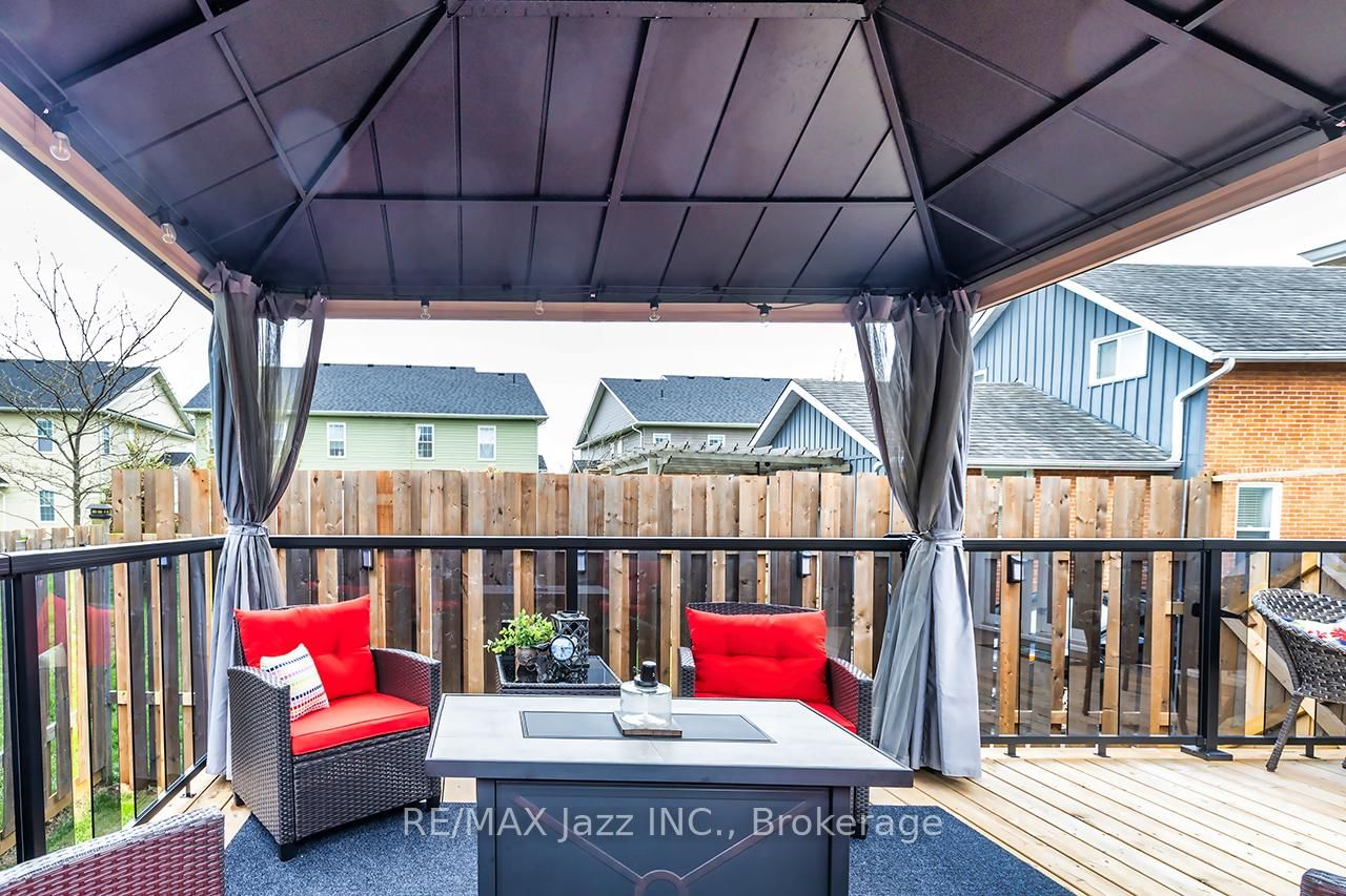 706 Ontario Street • Cobourg, ON photo 35