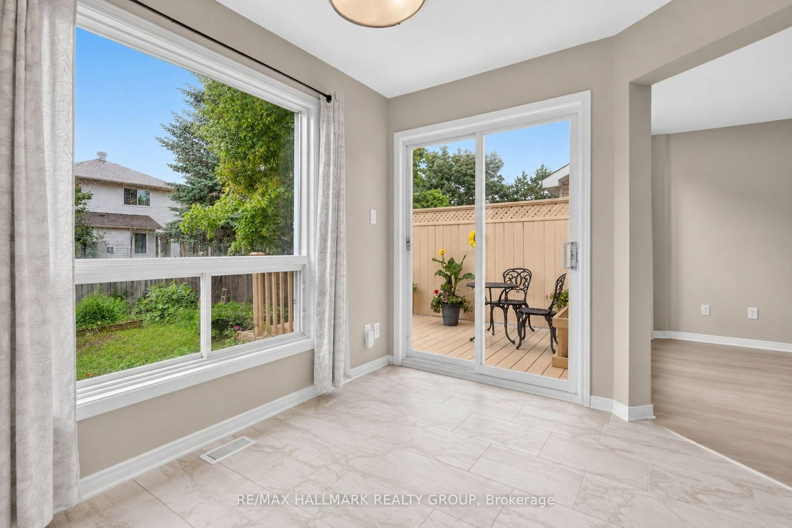 66 Woodgate Way • Ottawa, ON photo 16